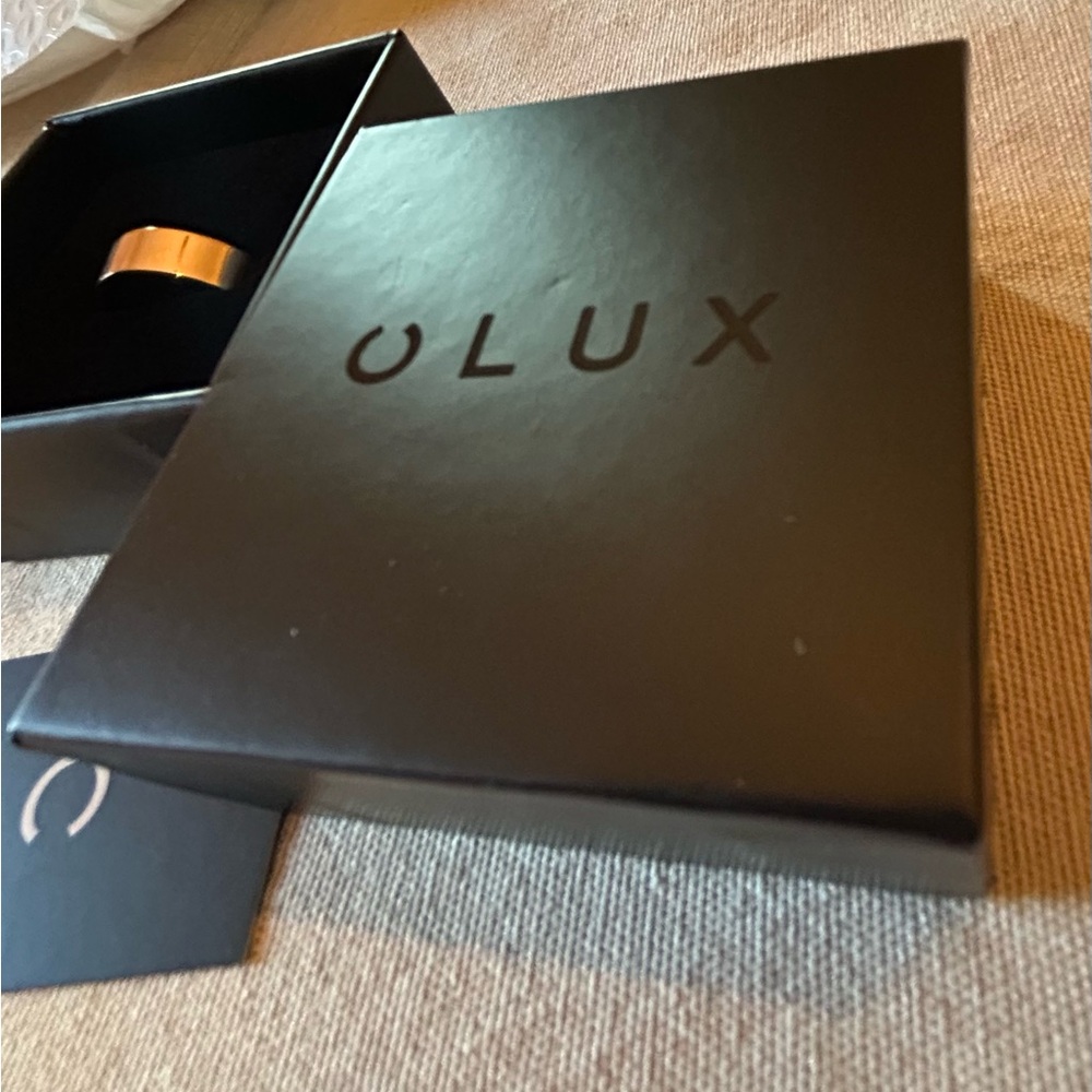 Olux Ring 1st generation Rose Gold - Picture 2 of 3